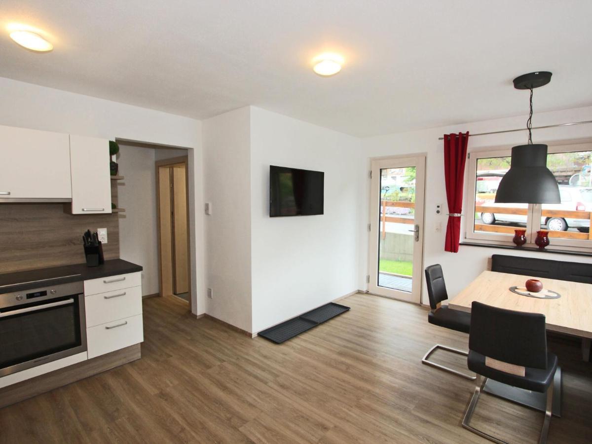 Quiet Holiday Flat Near The Mayrhofen Ski Area Швендау Экстерьер фото